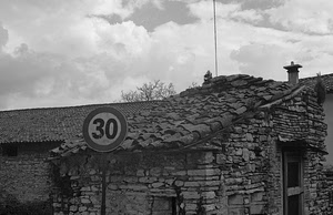 bianconero, trenta, tetto, cartello, segnale, rudere, numero, tegole, casa, divieto