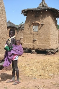 bambini, paglia, africa, bambino, villaggio, capanna, terra, capanne, tetto, piccolo, gambe, viola, azzurro, cielo, due, sassi